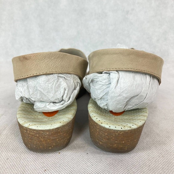 Anthropologie Softinos Sandals Womens Sz 7.5 Beige‎ Leather Open Toe Slingback - Picture 3 of 6